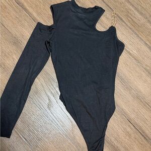 superdown Black One-Shoulder Bodysuit with Gold Chain Accent